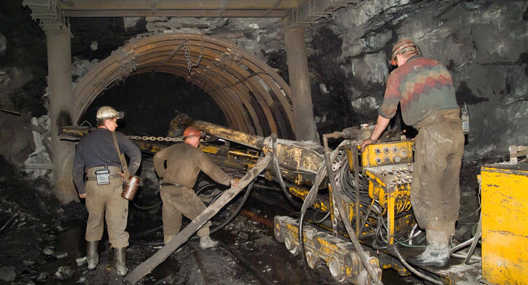 Угольные шахты получат 1 млрд грн на новое оборудование
