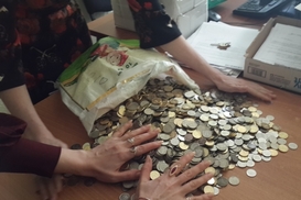 Как в Украине избавиться от 400 гривен мелочью- эксперимент