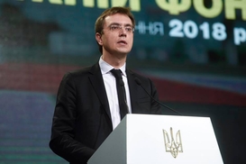 Омелян прокомментировал прекращение движения поездов из России