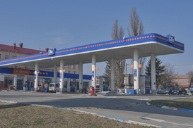 Цены на бензин и ДТ на выходных продолжили рост