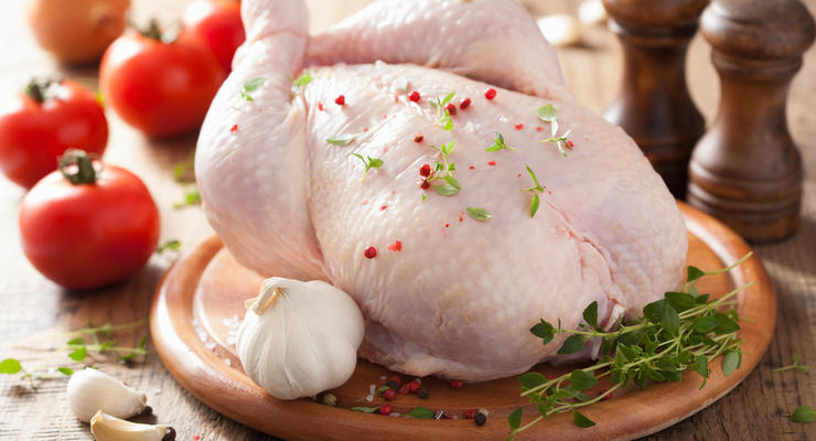 Антимонопольный комитет расследует сговор на рынке курятины