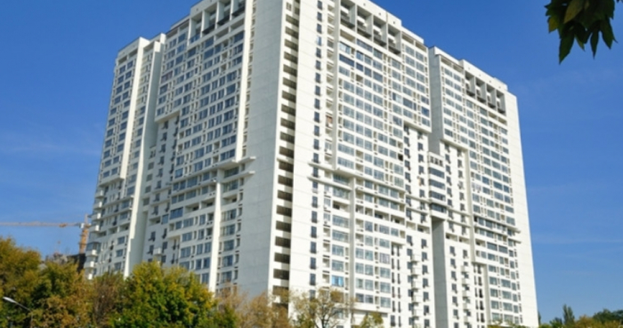 Повысили пенсию: 74-летняя мать чиновника купила 3 квартиры на Печерске - СМИ