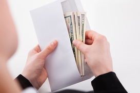 Каждый третий украинец работает в тени - Госслужба труда