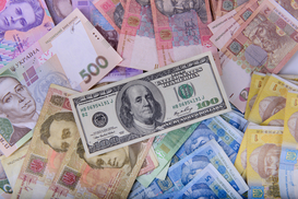 Курс валют на 5 мая: гривна упала на 11 копеек