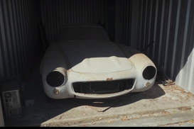 В США продают старый Mercedes за почти миллион долларов