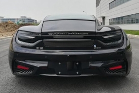 В Китае представили электроспорткар за 155 тыс. долларов