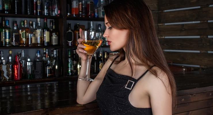 Насколько подорожает в Украине алкоголь: Постановление Кабмина