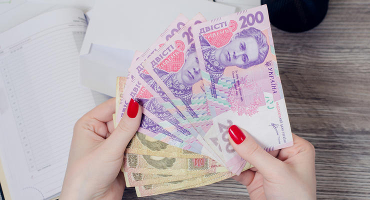 Госстат: В Украине выросла средняя реальная зарплата