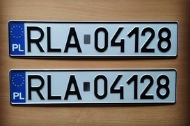 В Украине растаможили первую "евробляху" по новым правилам