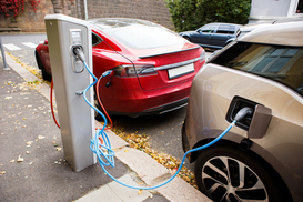 Автоконцерн Daimler потратит на батареи для электрокаров 20 млрд долларов за 11 лет