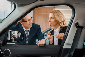 Депутаты намерены продлить на полгода период растаможки "евроблях"