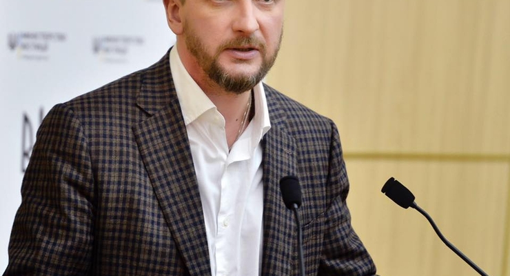 facebook.com/PavloPetrenko.official/