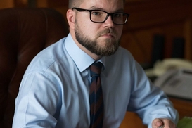 Укрзализныця отказалась от стаканов по 2 тыс грн