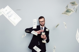 Стало известно, сколько украинцы смогут заработать на коррупционерах