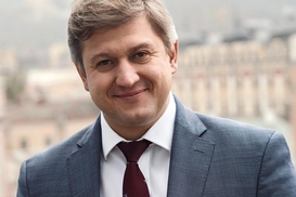 Причиной отставки Данилюка стал ПриватБанк