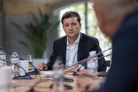 Зеленский пообещал не увеличивать расходы на ОПУ