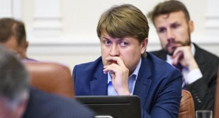 Против формулы "Роттердам +" больше всех выступает Герус, который голосовал за повышение тарифов для населения - адвокат