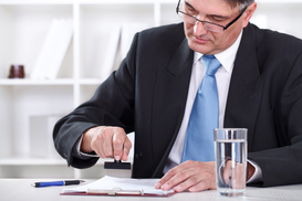 Кабмин планирует сделать е-доверенности