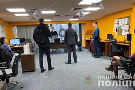 $100 тысяч в месяц: Киберполиция раскрыла мошенничество на финансовых аукционах