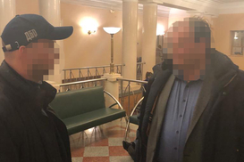 Чиновник Кабмина требовал "откат" в размере 2,5 млн грн