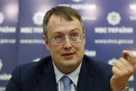 Проверять самоизоляцию украинцев могут с помощью мобильных операторов