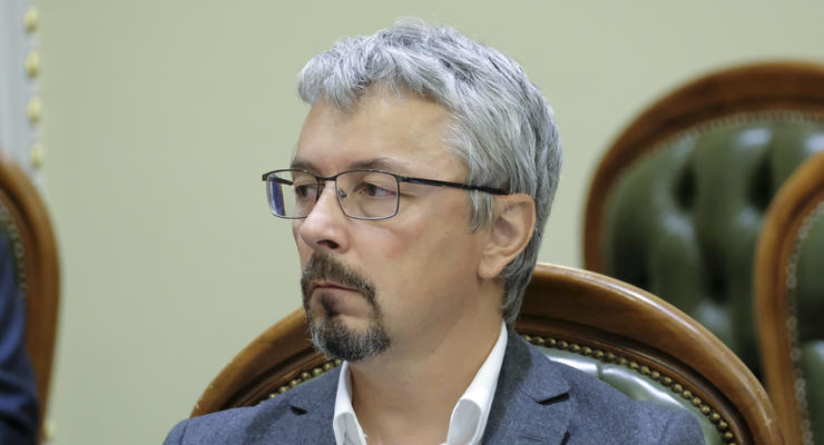 Ткаченко ответил на обвинения "Укркинохроники" и призвал вернуть украденное