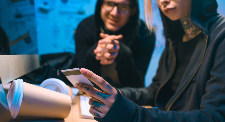 Оказывается, что платежи смартфоном имеют минимальные риски / depositphotos.com