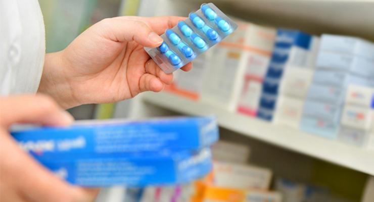 Українці зможуть офіційно купувати ліки онлайн