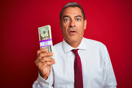 Австралийцы получат по 300 долларов просто так