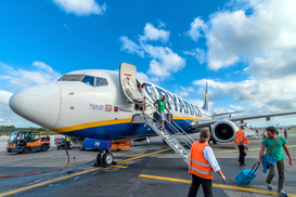 Падение Ryanair: Выручка авиакомпании упала на 95%, убытки колоссальны