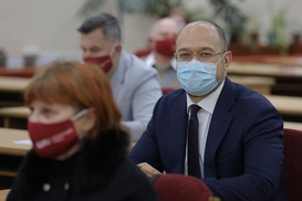 "Карантин выходного дня": Шмыгаль пообещал поддержку бизнесу