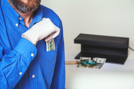 В Украине воруют деньги с банковских счетов: Что происходит