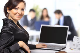 Какую работу на "удаленке" в Украине искали осенью: Вакансии