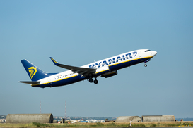 Ryanair отменил 70% рейсов из Украины: Что происходит