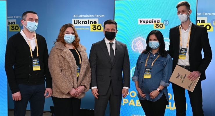 Семьи, получившие первые кредиты по программе "Доступная ипотека 7%" / mof.gov.ua