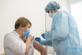 Более 44 тысяч украинцев же записались на вакцинацию – Степанов