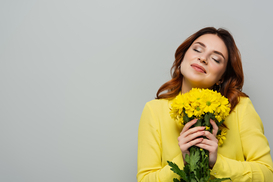 Что чаще всего дарят на 8 марта в Украине - исследование