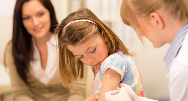 Вакцины для плановых прививок прибыли в Украину, - Минздрав
