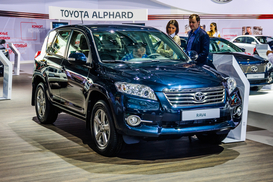 Украинцы потратили 200 млн долларов на новые авто в феврале: Рейтинг