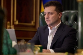 Зеленский подписал антиколлекторский закон: Что запрещается