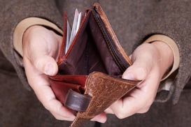 Задолженность по зарплате в Украине превысила 3 млрд грн: Кому отказываются платить