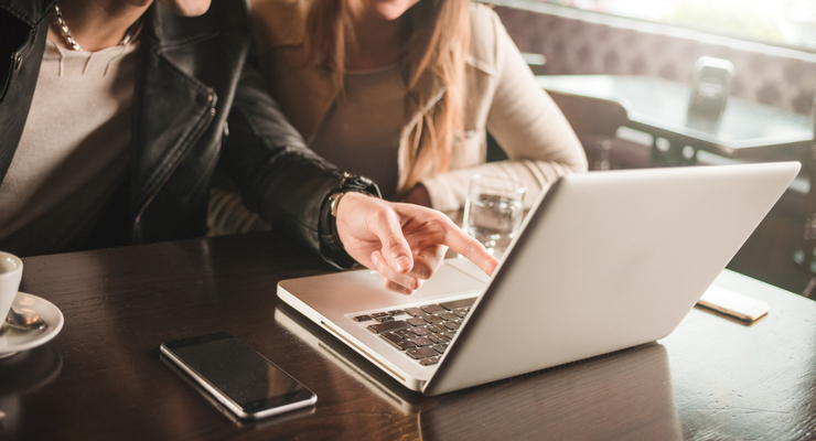 Новые функции веб-портала "Дия" / depositphotos.com/