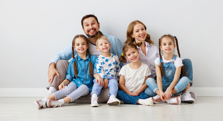 Многодетная семья / depositphotos.com