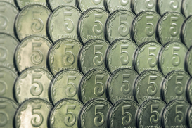 НБУ выставил на аукцион 45 тонн выведенных из обращения монет