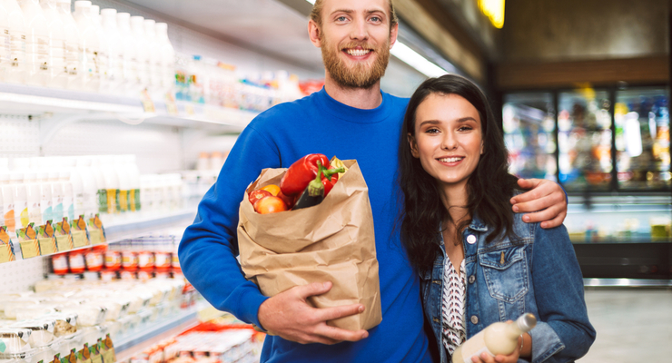 Себестоимость биоразлагаемых пакетов составляет 60 копеек / depositphotos