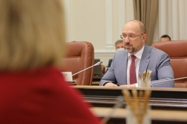 Шмыгаль оспорил в суде требование НАПК об отмене назначения Витренко