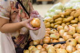 Цены на лук в Украине резко подскочили: Цифры