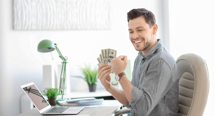 Специалисты уровня Architect зарабатывают $5650 в месяц / depositphotos