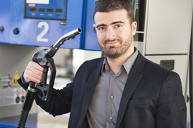 Цены на топливо в Украине подскочат на 20%: НБУ объяснил причины