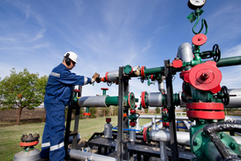 "Газпром" остановил закачку газа в хранилища Европы